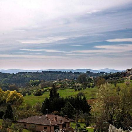 Casa Il Glicine A Due Passi Dal Centro Appartement Siena Buitenkant foto