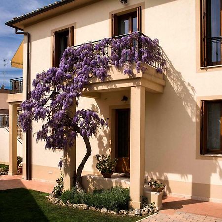 Casa Il Glicine A Due Passi Dal Centro Appartement Siena Buitenkant foto