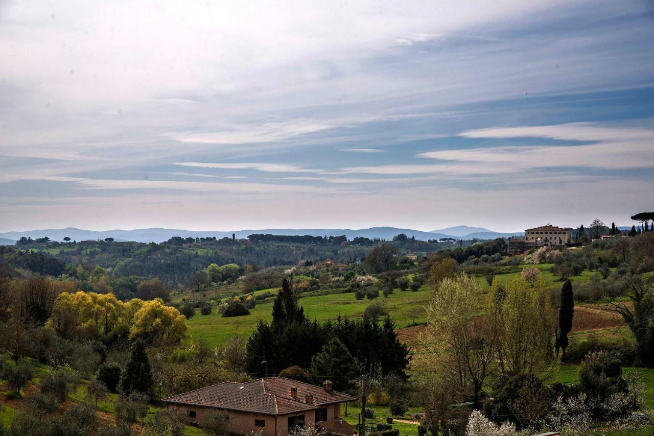 Casa Il Glicine A Due Passi Dal Centro Appartement Siena Buitenkant foto