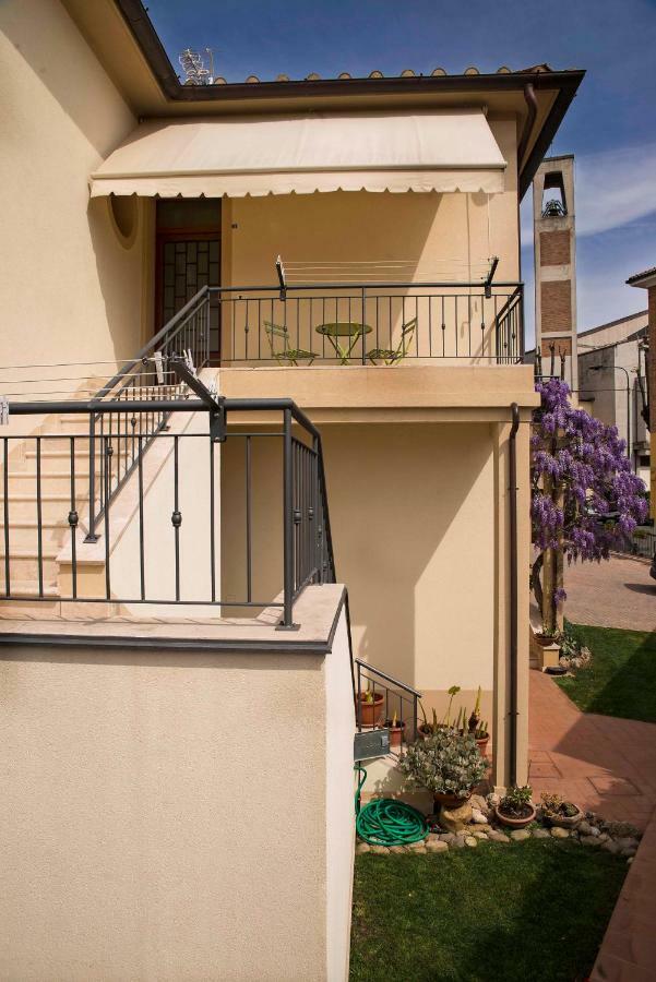 Casa Il Glicine A Due Passi Dal Centro Appartement Siena Buitenkant foto
